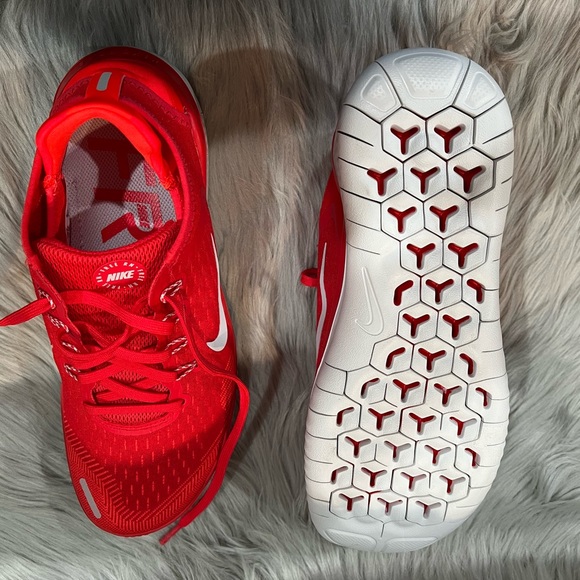 Nike Men’s Free RN-Speed Red Sneakers - Picture 3 of 5